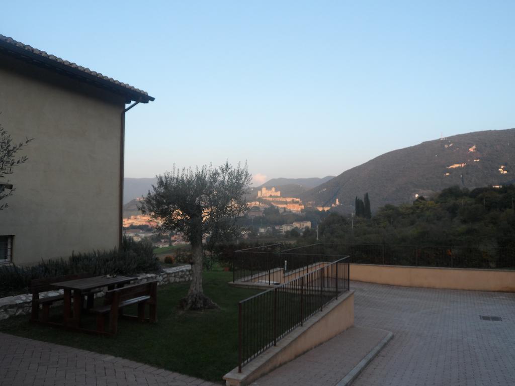 Hostal Il Sogno Spoleto Exterior foto